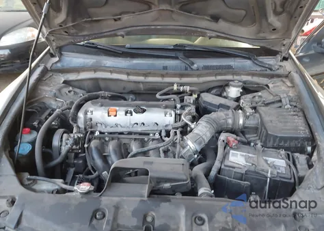 2011 Honda Accord 2.4 Se z USA, uszkodzony, nr VIN 1HGCP2F64BA138817